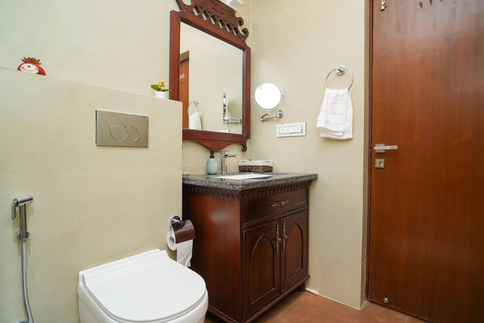 Luxury Aloha Apartments, Rishīkesh Екстериор снимка